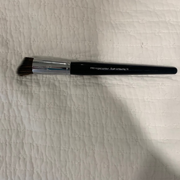 Sephora Makeup Sephora Pro Angled Contour Blush Contouring Brush 75